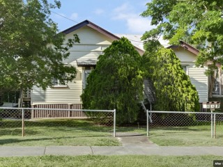 2-BED Unit in Heart of Brisbane